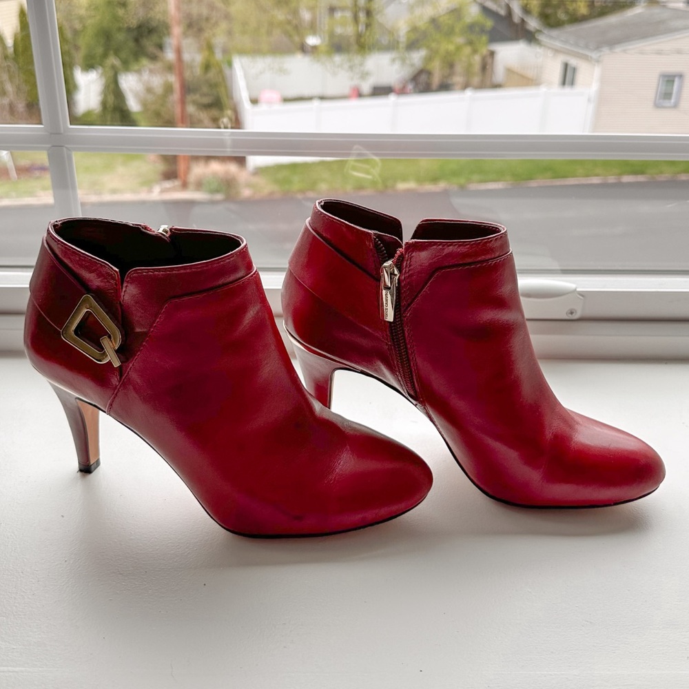 Vince Camuto High Heel Ankle Booties in Red Leather Gold Accents